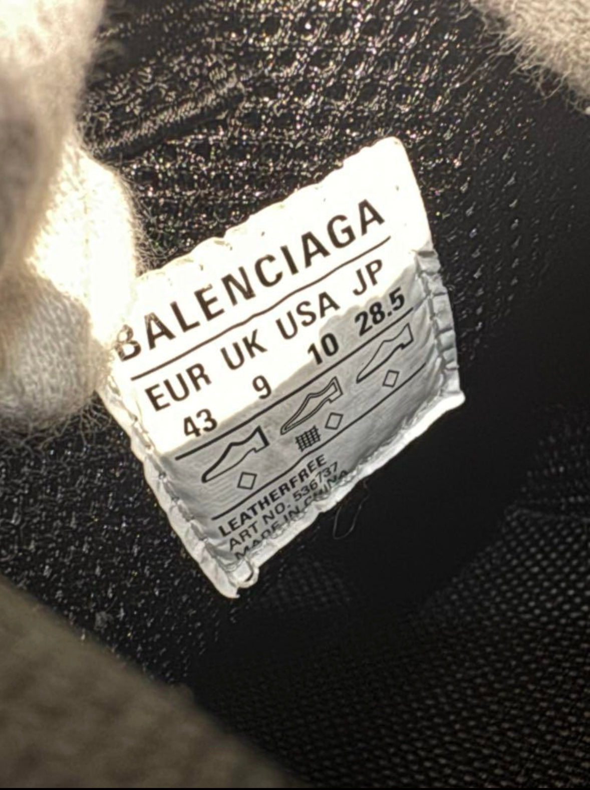 BALENCIAGA TRIPLE S トリプルエス ラインストーン スニーカー