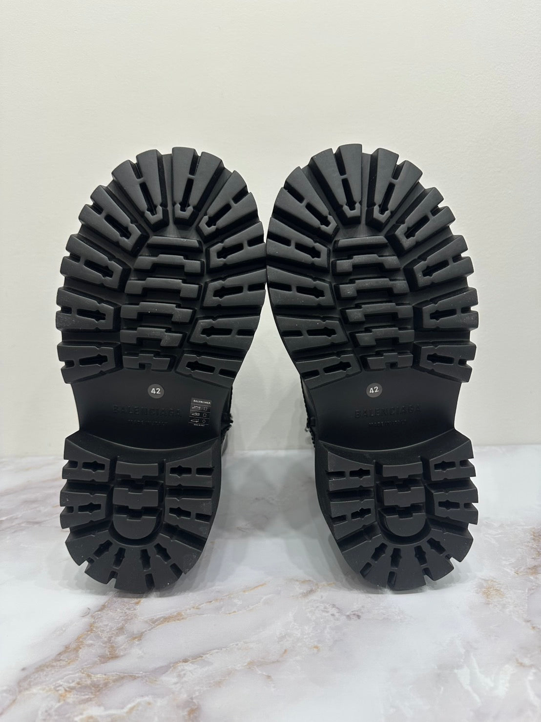 BALENCIAGA STOMPER BOOTIE SOFT LEATHER
