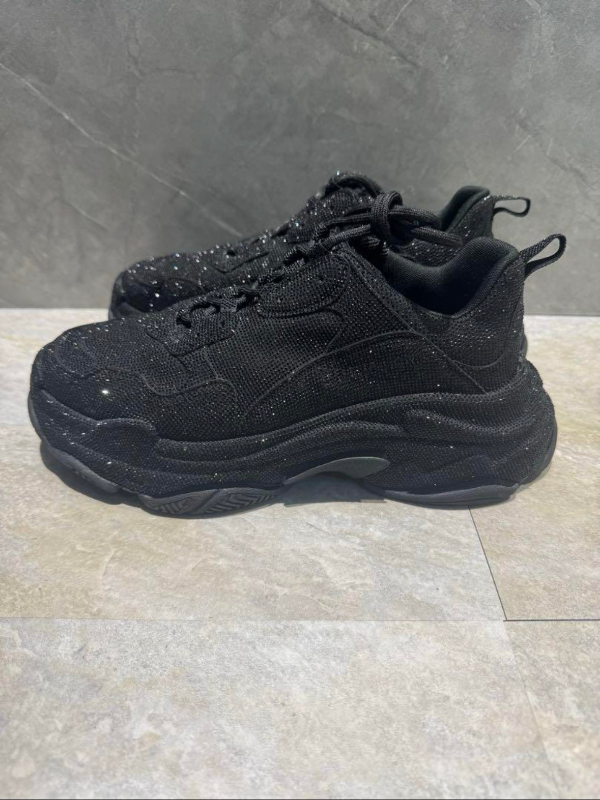 BALENCIAGA TRIPLE S トリプルエス ラインストーン スニーカー