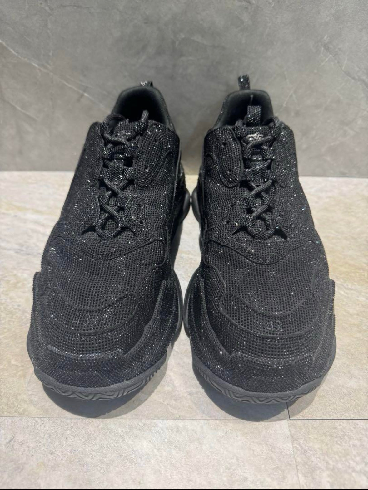 BALENCIAGA TRIPLE S トリプルエス ラインストーン スニーカー