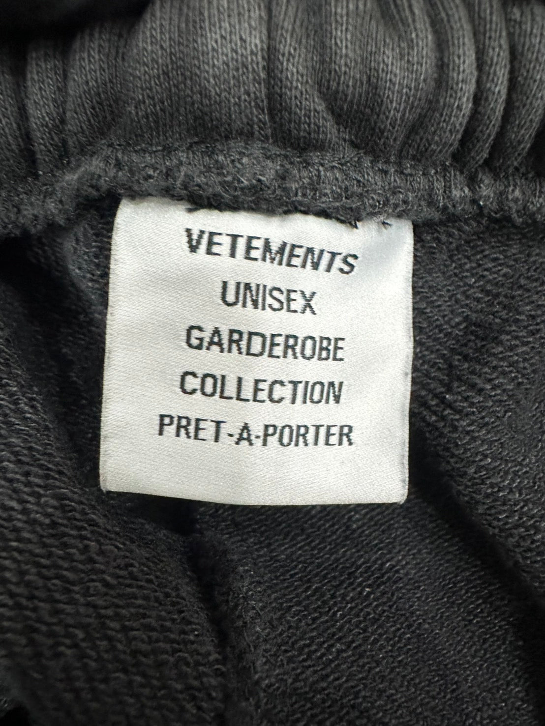 VETEMENTS ハードコアスウェットパンツ