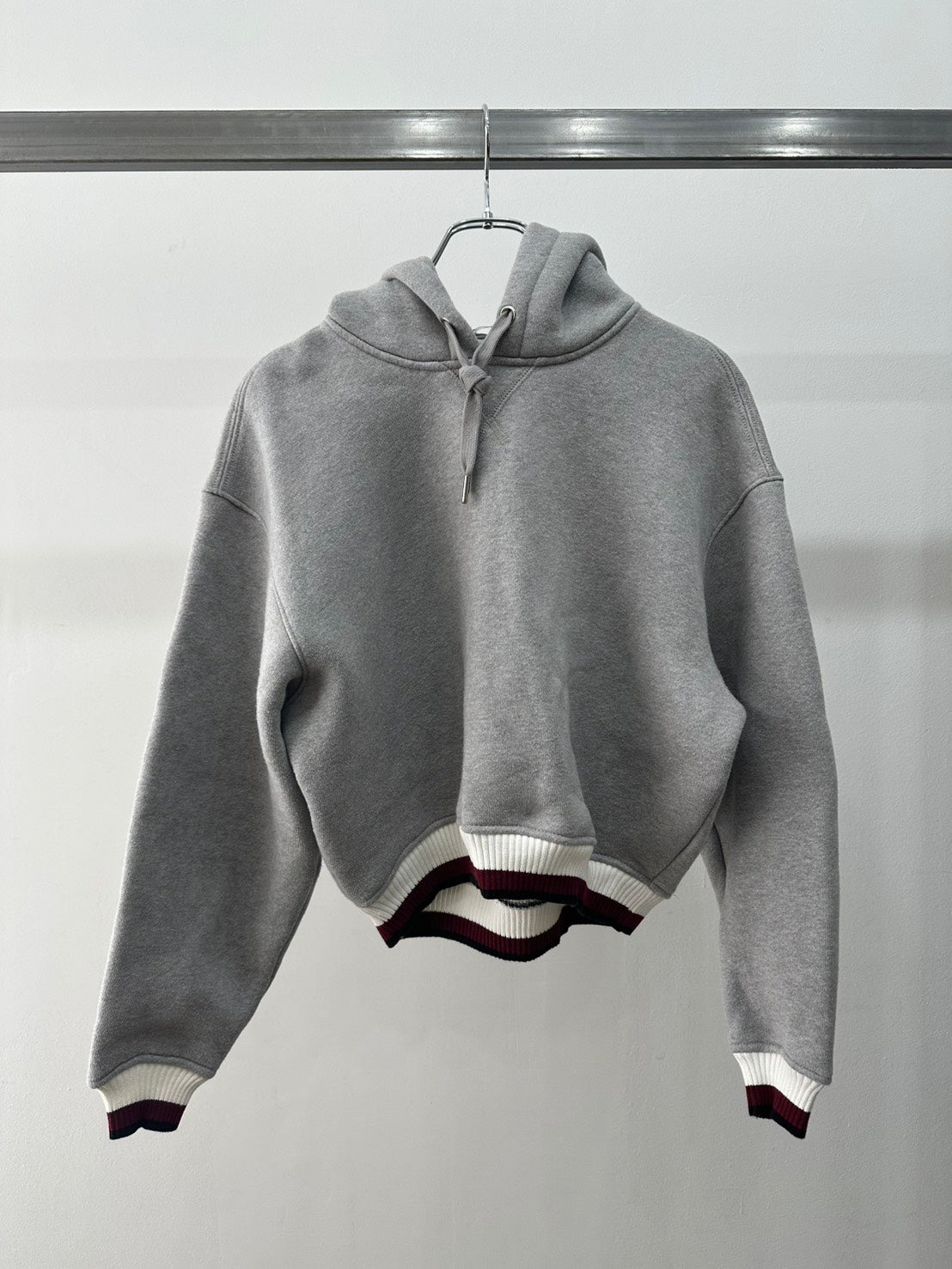 T by ALEXANDER WANG ショート丈プルオーバーパーカー