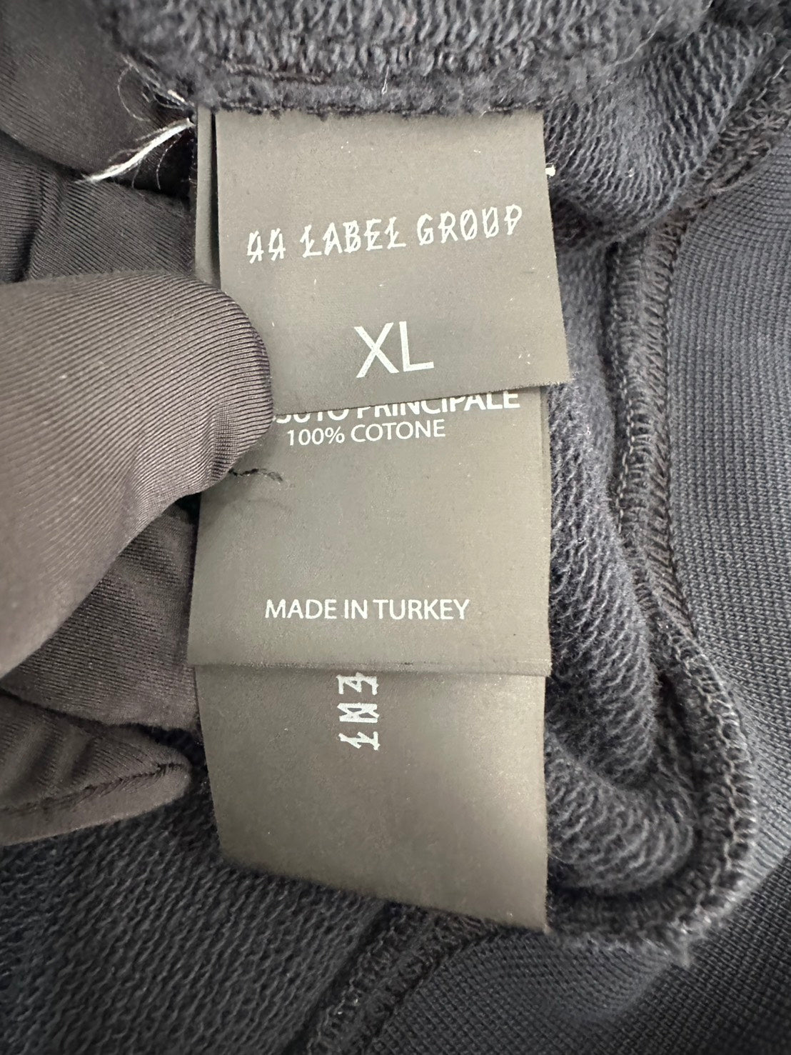 44 LABEL GROUP ロゴプルオーバーパーカー