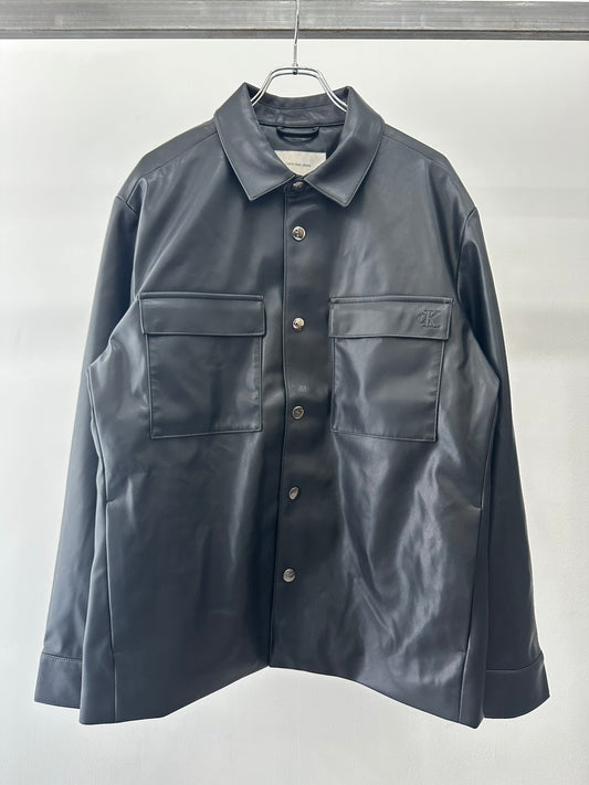 Calvin Klein フェイクレザージャケットブルゾン