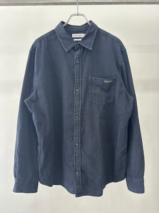 Calvin Klein オーバーダイ長袖シャツ