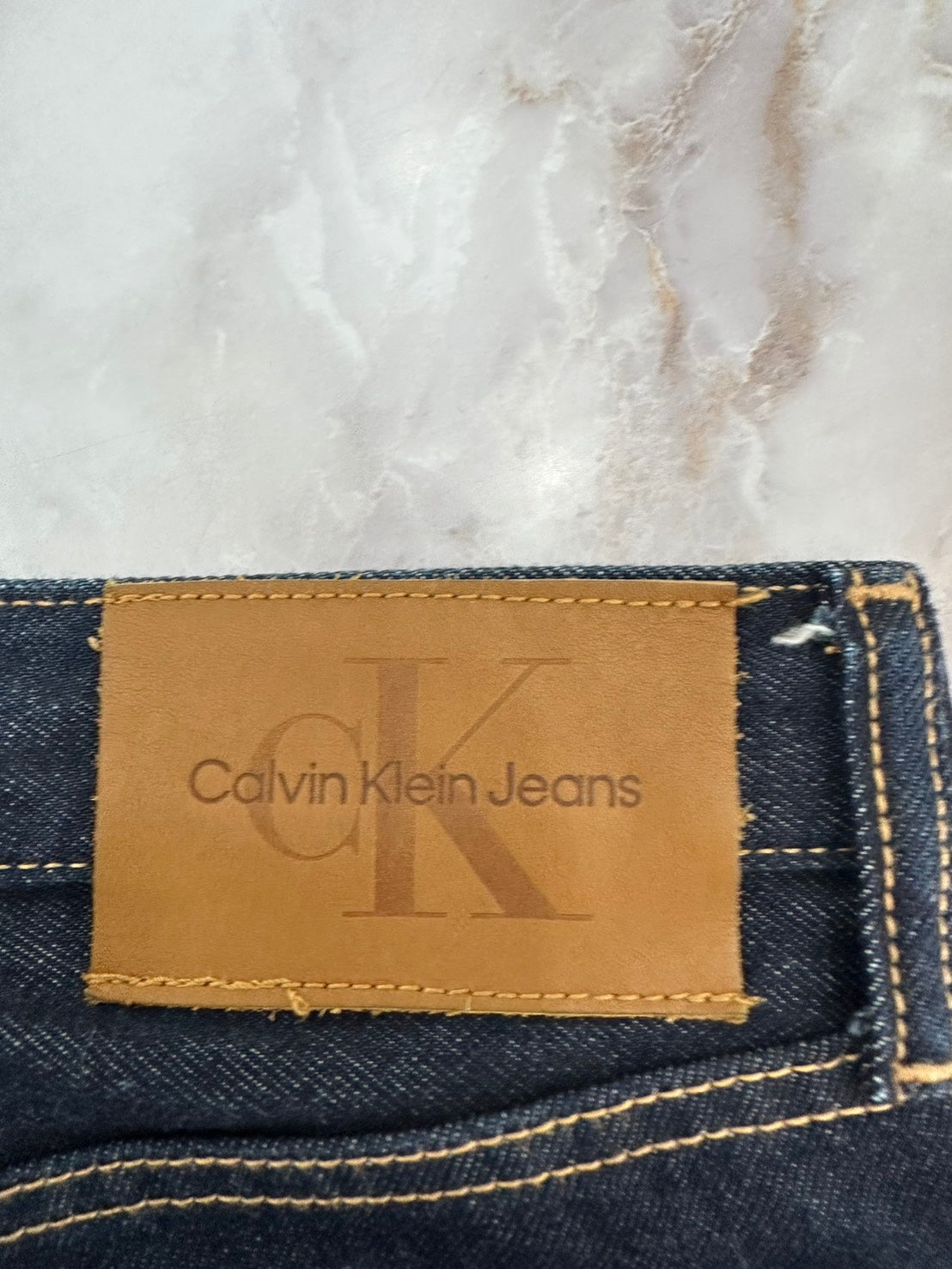 Calvin Klein J326664/STANDARD STRAIGHT