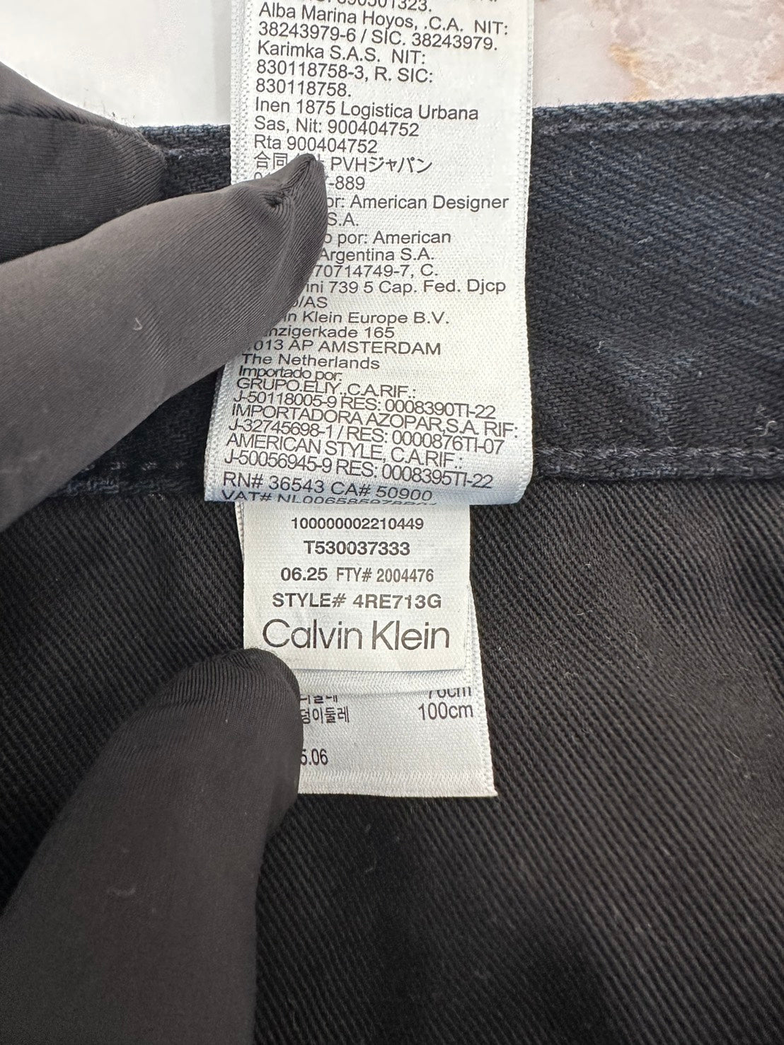 Calvin Klein ブーツカットデニムパンツ