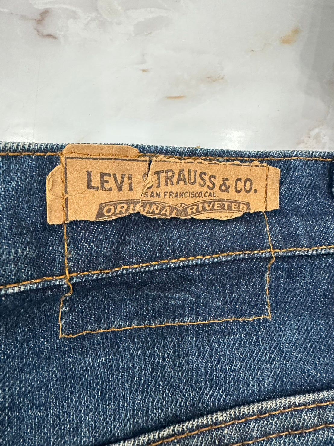 Levi's オレンジタブ 517 ブーツカットフレアデニムパンツ