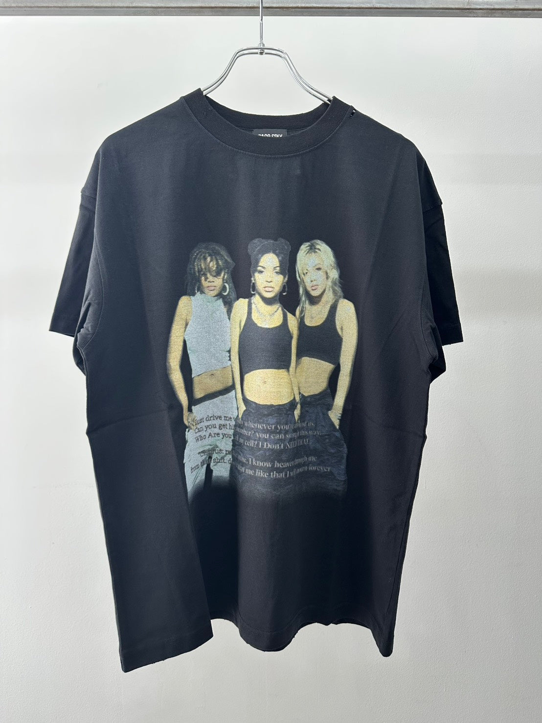 PACO SPLY DOLLY T-SHRITS - BLACK