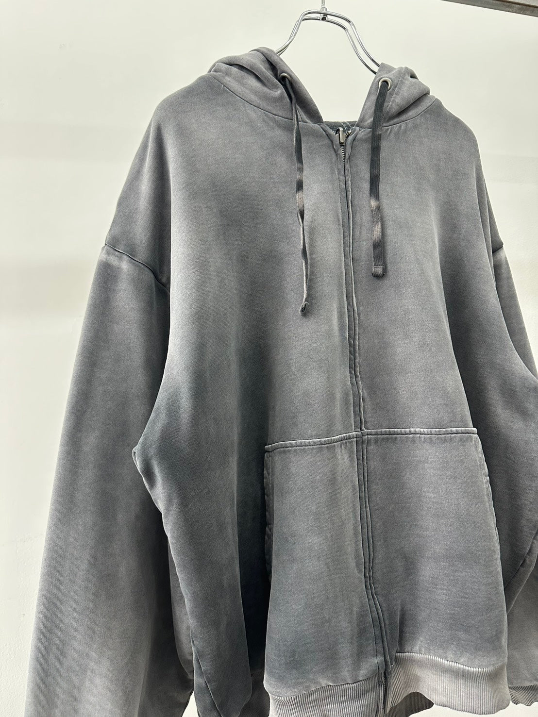 GUESS USA リバーシブル裏地チェックジップパーカー