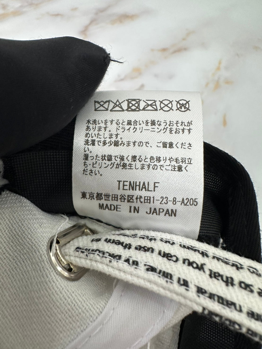 TENHALF 総柄キャップ