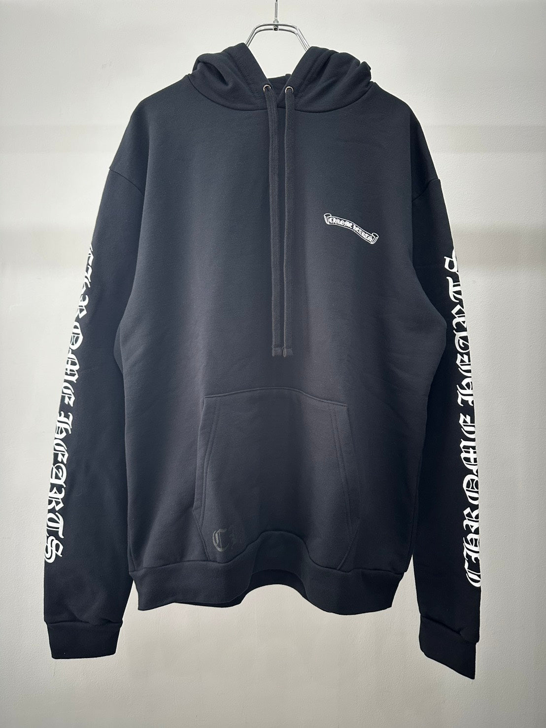 CHROME HEARTS SWTSHRT HD PLVR 袖ロゴパーカー